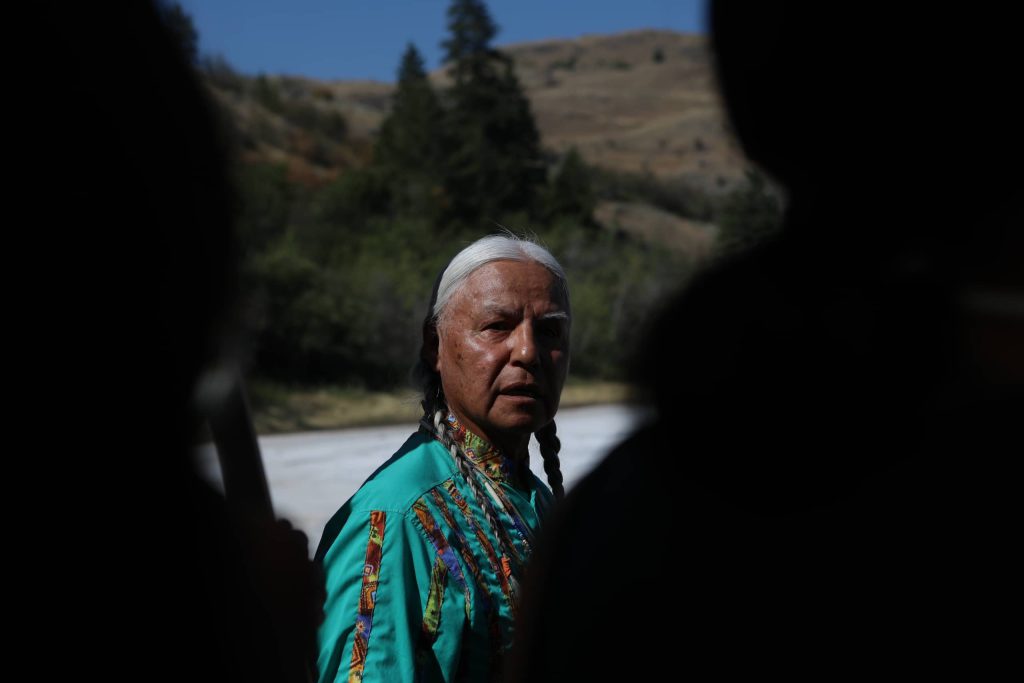 syilx Elder cəqcqalx̌qn Arnie Baptist speaks during the opening ceremony of the nation’s annual general assembly and Youth leadership summit at kłlilx’w (Spotted Lake) in sw̓iw̓s (Osoyoos) in syilx Okangan homelands on July 24. Photo by Aaron Hemens