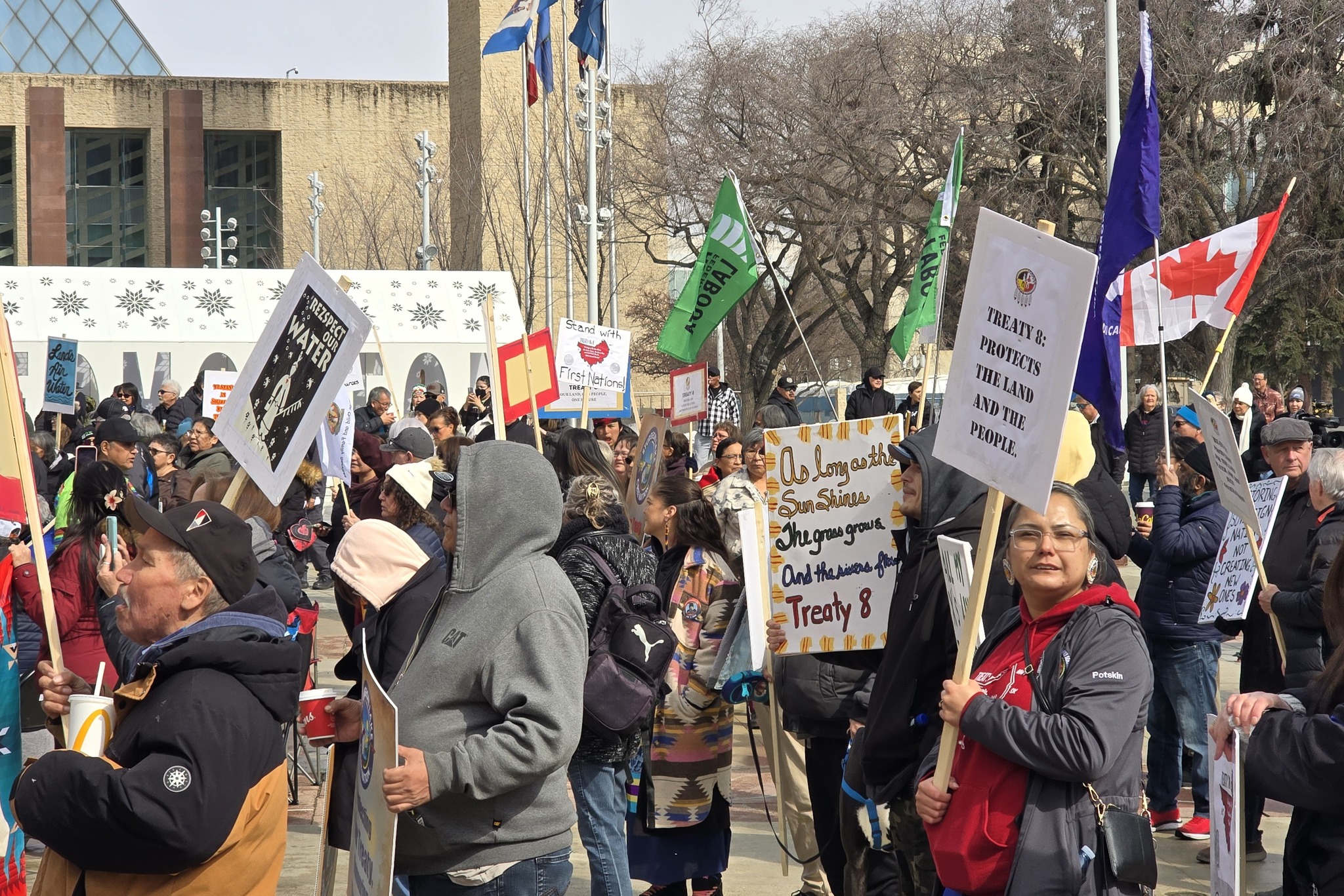 Judge sides with First Nations to prevent ‘Alberta’ separatist petition count, for now